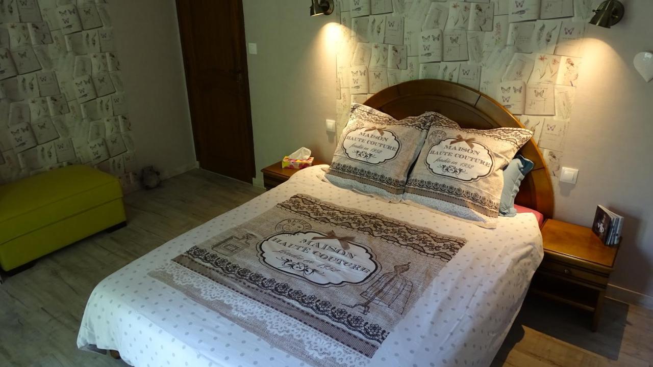 Chambres De Montheard La Bazoge Екстер'єр фото