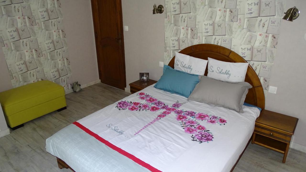 Chambres De Montheard La Bazoge Екстер'єр фото