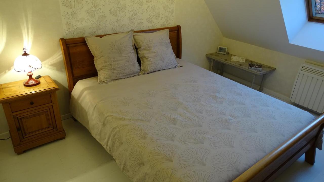 Chambres De Montheard La Bazoge Екстер'єр фото